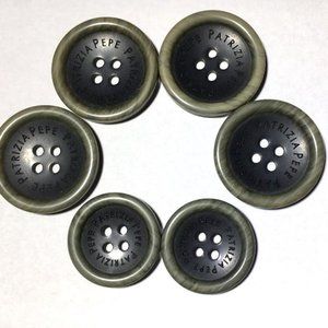 Patrizia Pepe 6 replacement buttons suitable for coats/jackets